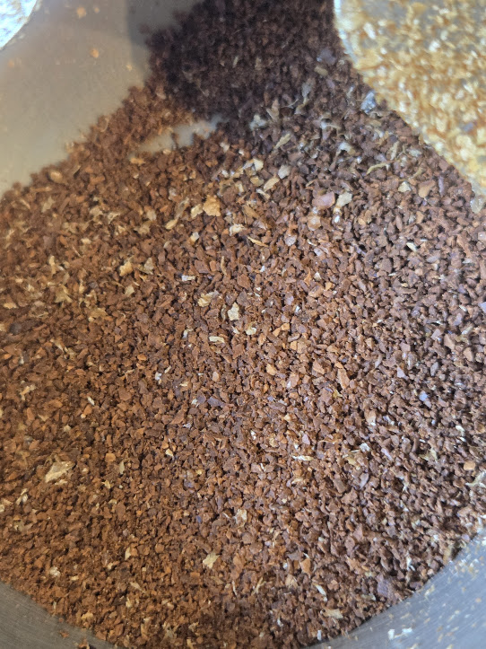 /media/coffee-grinding.jpg